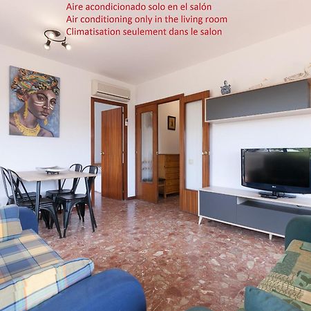 Uhc Casalmar Apartments 萨洛 外观 照片