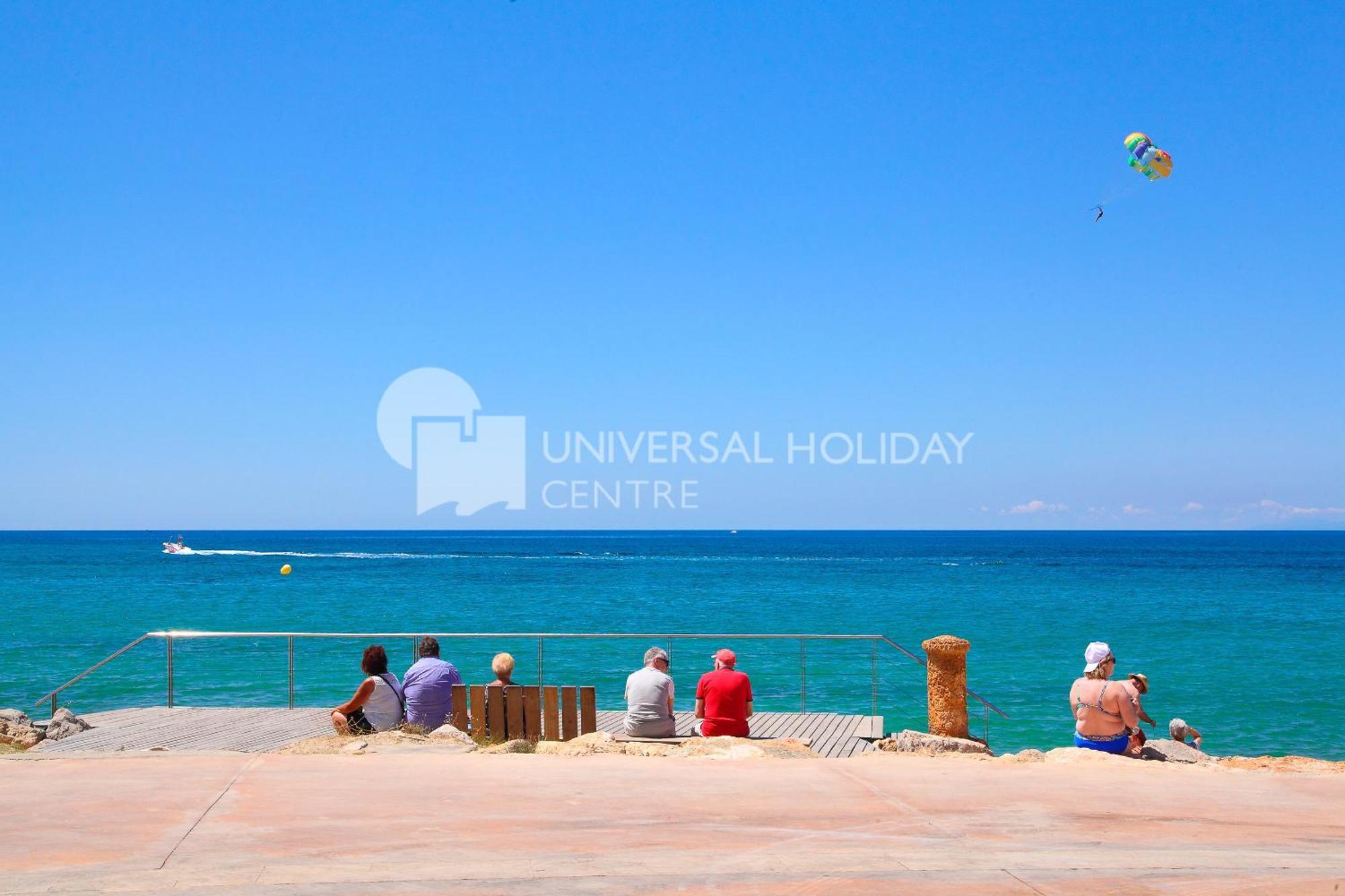 Uhc Casalmar Apartments 萨洛 客房 照片