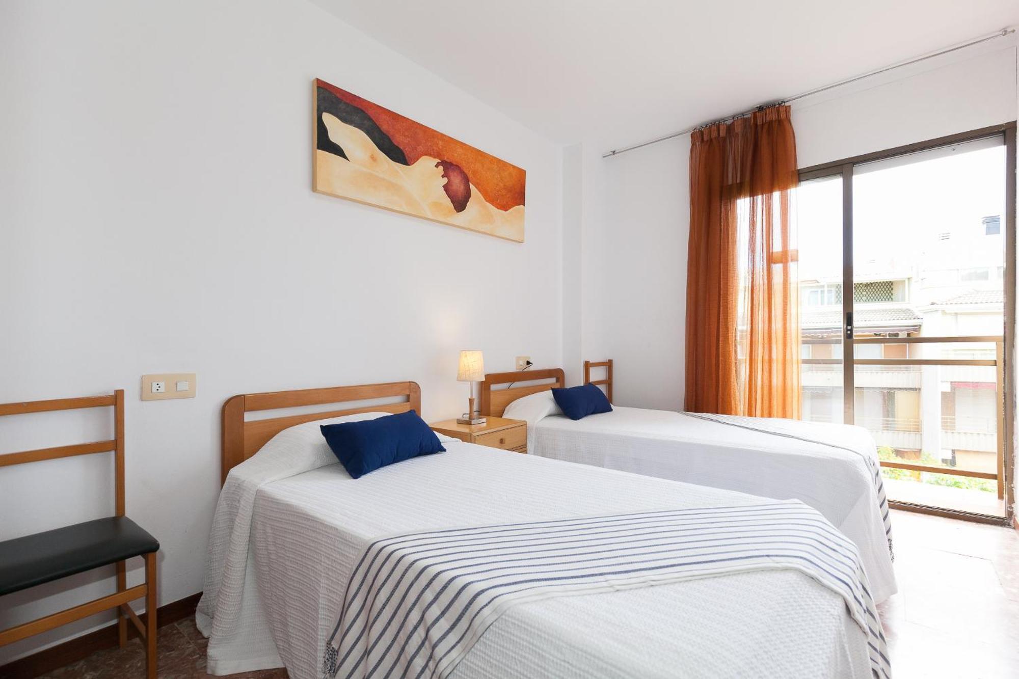 Uhc Casalmar Apartments 萨洛 外观 照片